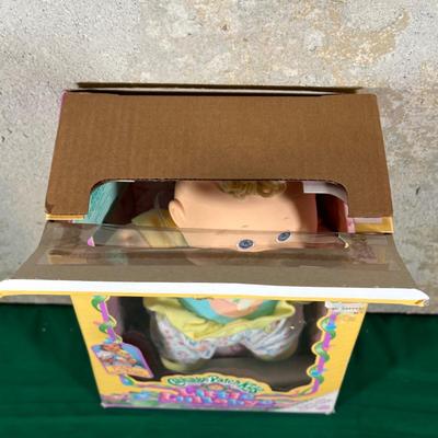LOT 112: Cabbage Patch Kids Collection!