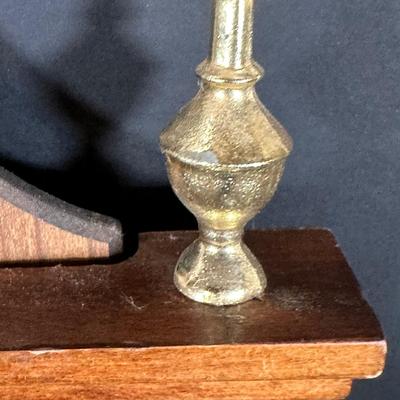 LOT 114: Bulova Vintage Wooden Wall Clock