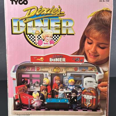 LOT 117: Dixie’s Diner by Tyco w/ Box