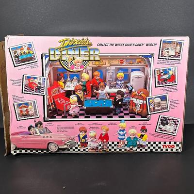 LOT 117: Dixie’s Diner by Tyco w/ Box