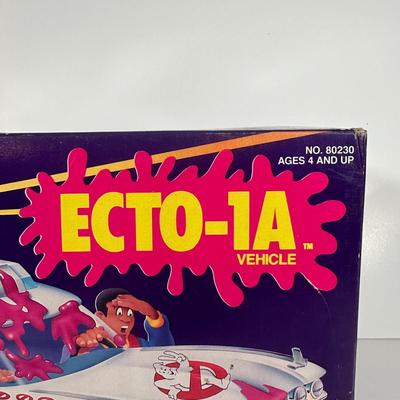 LOT 118: The Real Ghostbusters Kenner Classics Retro Ecto-1 (Brand New In Box)