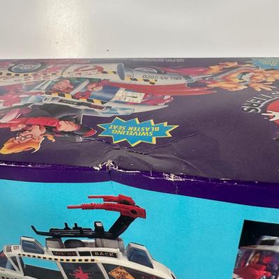 LOT 118: The Real Ghostbusters Kenner Classics Retro Ecto-1 (Brand New In Box)