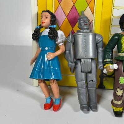 LOT 120: Vintage My Little Pony Pretty Parlor & More Vintage Toys