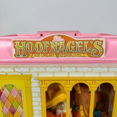 LOT 120: Vintage My Little Pony Pretty Parlor & More Vintage Toys