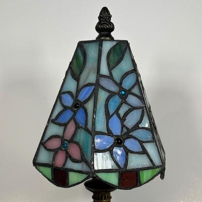 LOT 122: Beautiful Stained Glass Table Lamp & More