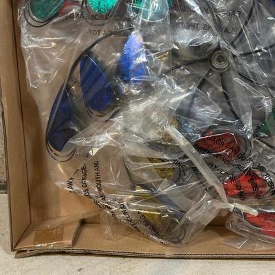 LOT 128: Plow & Hearth Peacock Spinner New in Box