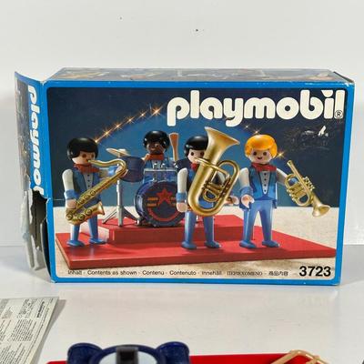 LOT 131: Playmobil Circus Band, Pogz/Slammers, Dick Tracy Dolls & More