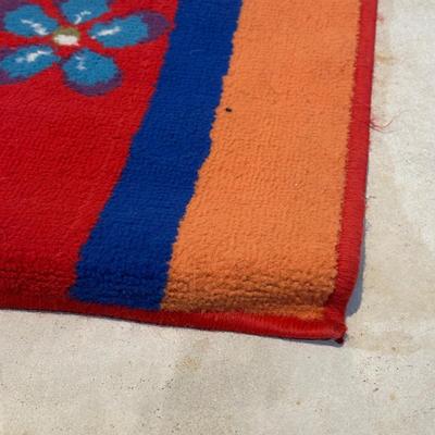 LOT 135: Beautiful Colorful Floral Rug