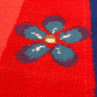 LOT 135: Beautiful Colorful Floral Rug