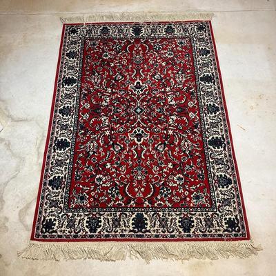 LOT 136: Beaulieu Cameo Collection Fringe Rug