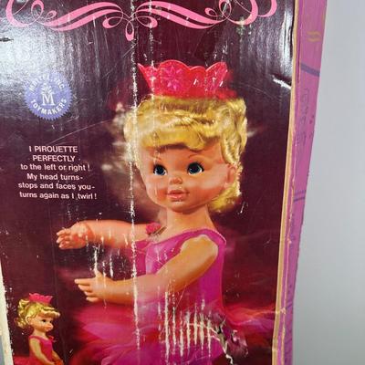 LOT 138: Vintage 1968 Mattel’s Dancerina Doll w/ Box