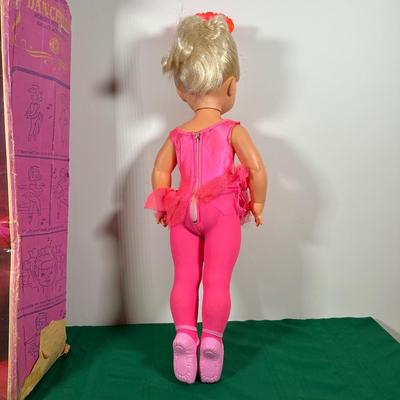 LOT 138: Vintage 1968 Mattel’s Dancerina Doll w/ Box