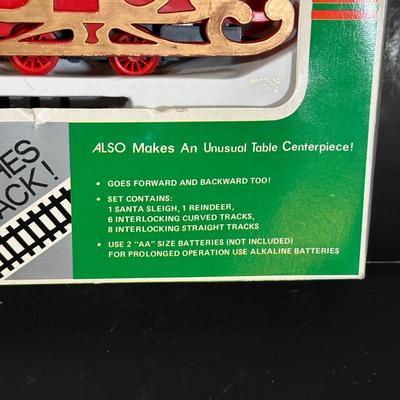 LOT 141B: Vintage Christmas Decor! Blow Molds, 10 Piece Light Set & Jolly Santa Round The Tree in Box