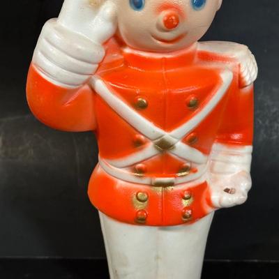 LOT 141B: Vintage Christmas Decor! Blow Molds, 10 Piece Light Set & Jolly Santa Round The Tree in Box