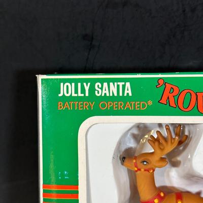LOT 141B: Vintage Christmas Decor! Blow Molds, 10 Piece Light Set & Jolly Santa Round The Tree in Box