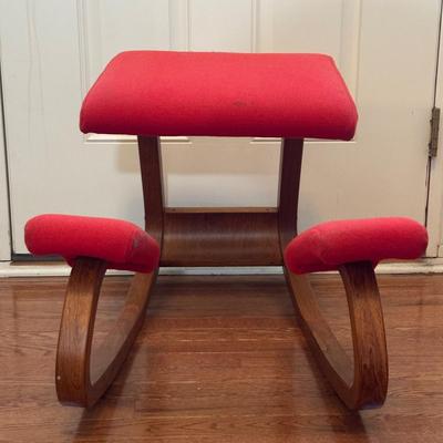 LOT 157: Ergonomic Wooden Kneeling Stool