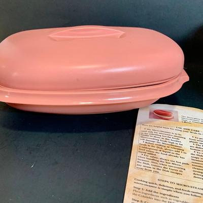 LOT:175: The Mid-century Kitchen Must Haves, Including Tupperware Lidded Mugs and Salt and Pepper Shakers a Microwave Steamer, Fire King...