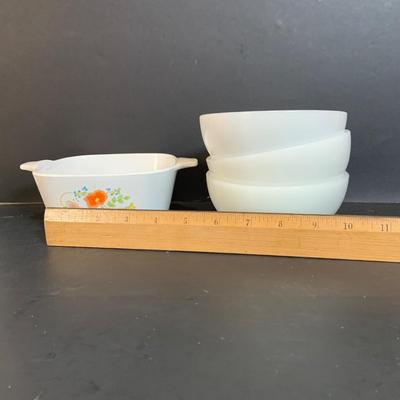 LOT:175: The Mid-century Kitchen Must Haves, Including Tupperware Lidded Mugs and Salt and Pepper Shakers a Microwave Steamer, Fire King...