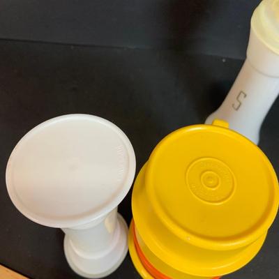 LOT:175: The Mid-century Kitchen Must Haves, Including Tupperware Lidded Mugs and Salt and Pepper Shakers a Microwave Steamer, Fire King...