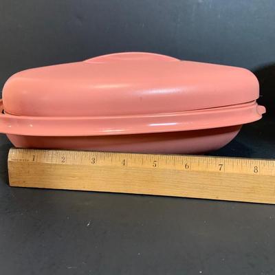 LOT:175: The Mid-century Kitchen Must Haves, Including Tupperware Lidded Mugs and Salt and Pepper Shakers a Microwave Steamer, Fire King...