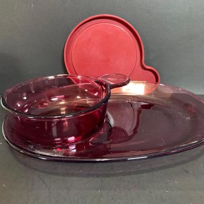 LOT:175: The Mid-century Kitchen Must Haves, Including Tupperware Lidded Mugs and Salt and Pepper Shakers a Microwave Steamer, Fire King...