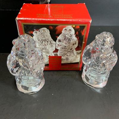 LOT:184: Aurora Crystal Snowman Noel Music Box and Gorham Santa Salt and Pepper Shakers