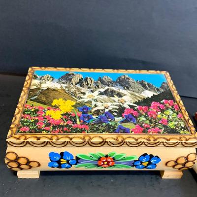 LOT:185: Set of (2) Goebel Kittens and Hummel Music Box, Mini Plate Needlepoint and More