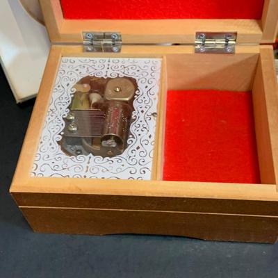 LOT:185: Set of (2) Goebel Kittens and Hummel Music Box, Mini Plate Needlepoint and More