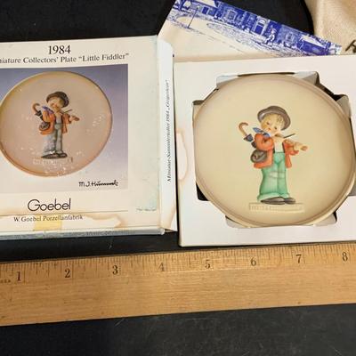 LOT:185: Set of (2) Goebel Kittens and Hummel Music Box, Mini Plate Needlepoint and More