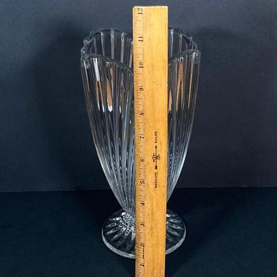 LOT 225: Marquis by Waterford Crystal Vase