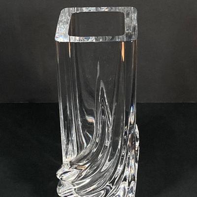 LOT 226: Signed Daum France Crystal Vase