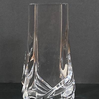 LOT 226: Signed Daum France Crystal Vase