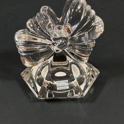 LOT 227: Collection of Crystal Figurines - Cat with Goldfish, Daum France Teddy Bear and WMF Flower