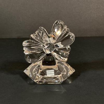 LOT 227: Collection of Crystal Figurines - Cat with Goldfish, Daum France Teddy Bear and WMF Flower