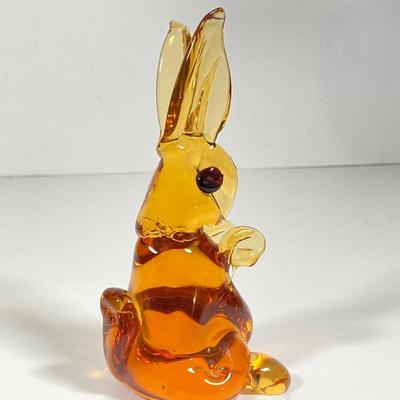 LOT 228: Orange / Yellow Cut Glass Bowl, Orange Duck and Amber Bunny Rabbit Figurines