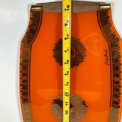 LOT 231: Mid-Century Modern Kitchen Collection - Serving Tray, Sanko-Ware Show Pan, Painted Trivet, Ikea Plastic Drinking Cups