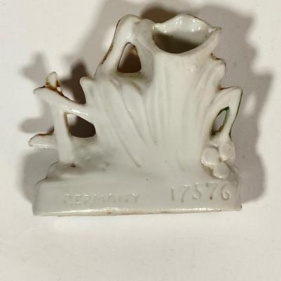 LOT 232: Collection of Miniatures - Japan, Germany, Hagen-Renaker Inc, Limoges France and More