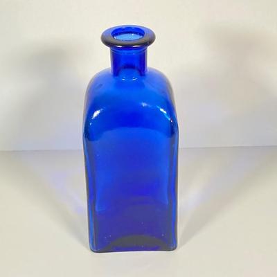 LOT 237: Collection of Amazing Blue Glass Vases