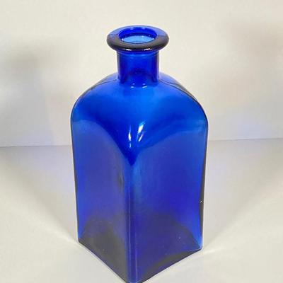 LOT 237: Collection of Amazing Blue Glass Vases
