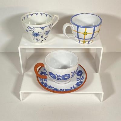 LOT 238: Blue and White Collection - Cross Stitch Wall Hanging, Table Lamp, Classic J&G Meakin England Scandia Plates / Bowls and...