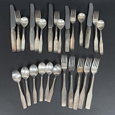 LOT 241: Rostfrei-Solingen-Pott Made in Germany Flatware, Vintage Hazel Atlas Pastel Milk Glass Children's Teacups/Saucers/Plates,...