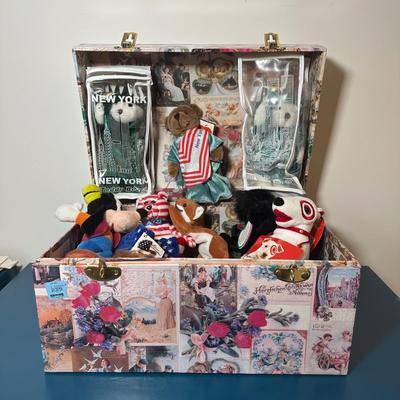LOT 244: Beanie Baby/Stuffed Animal Collection