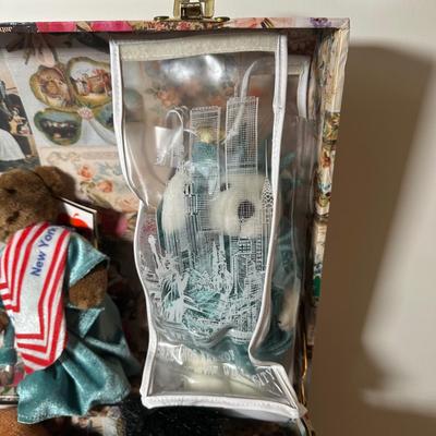 LOT 244: Beanie Baby/Stuffed Animal Collection