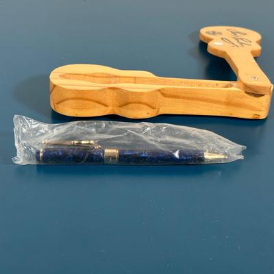 LOT 249: Elvis Collection! 68 Special & Teen Idol Dolls in Packaging, Mug, Pen & More!