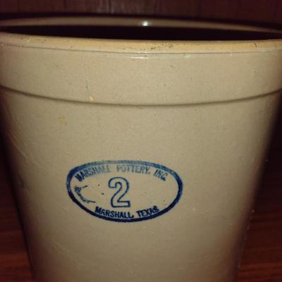 2 Gallon Marshall Pottery Crock