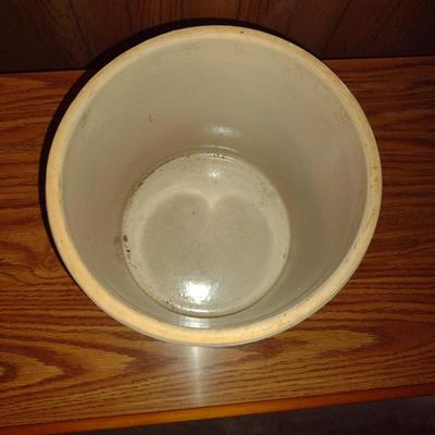 2 Gallon Marshall Pottery Crock
