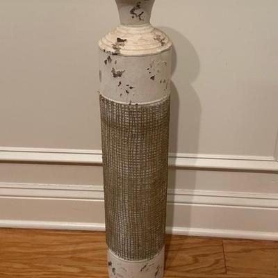 Lake Sign and Vase Decor