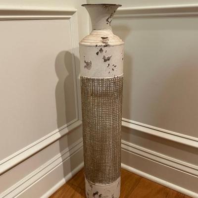 Lake Sign and Vase Decor