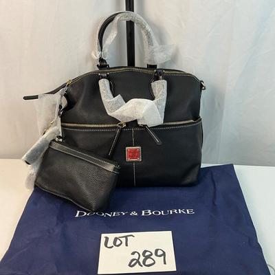 Lot F 289 NWT Dooney & Bourke Handbag with Coin Purse & Keychain