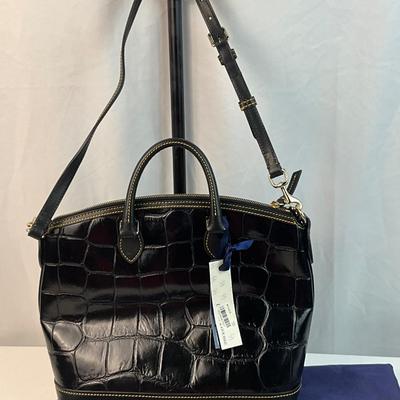 Lot F 290 NWT DOONEY & BOURKE EMBOSSED CROCODILE HANDBAG